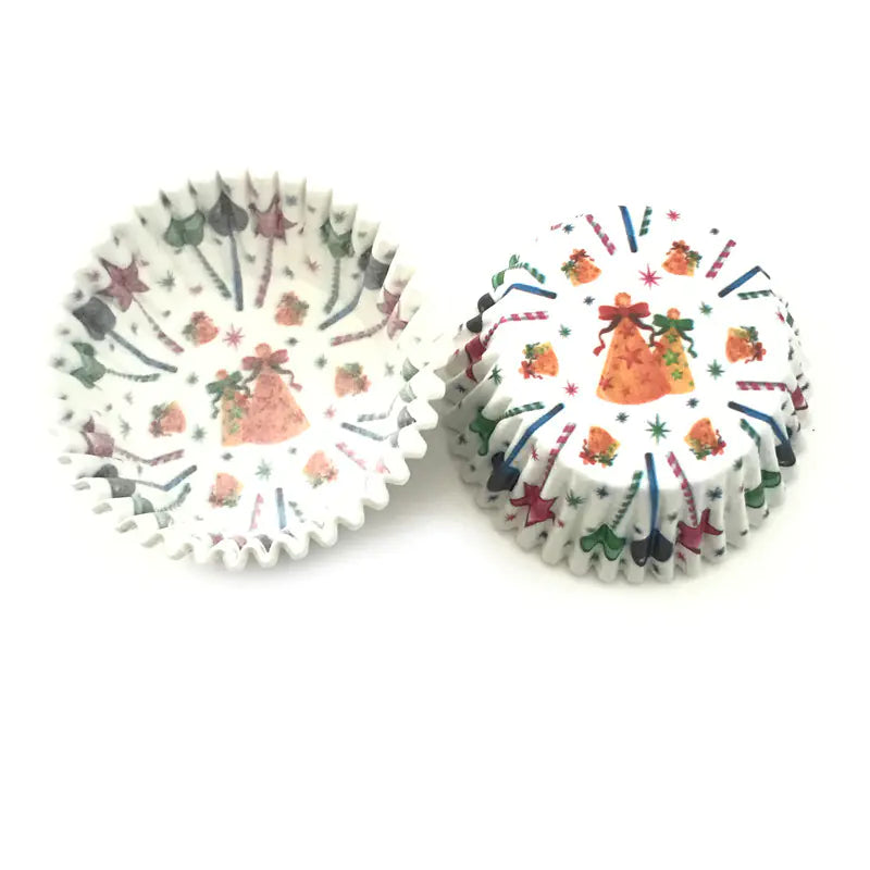 100Pcs Christmas Santa Cupcake Baking Liners